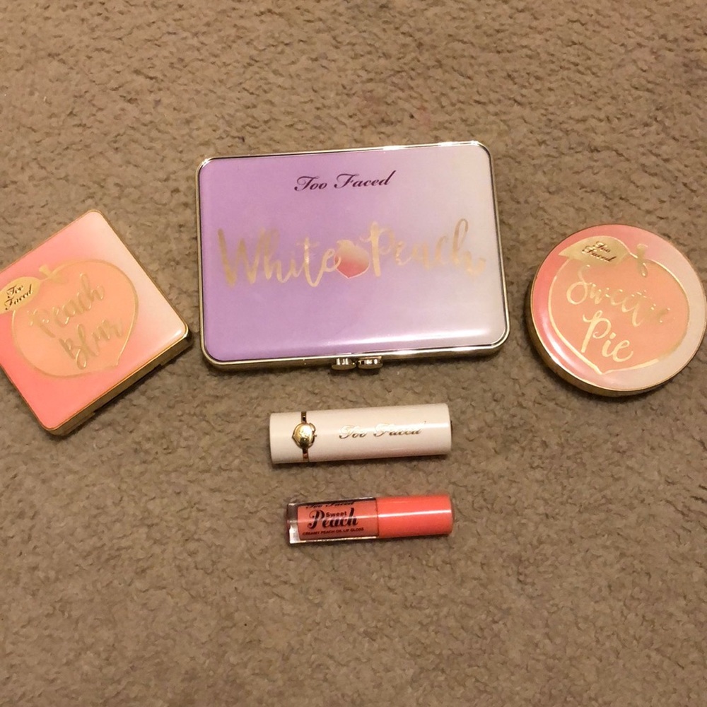 Too faced Peach bundle